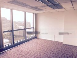 High Street Centre (D6), Office #451607891